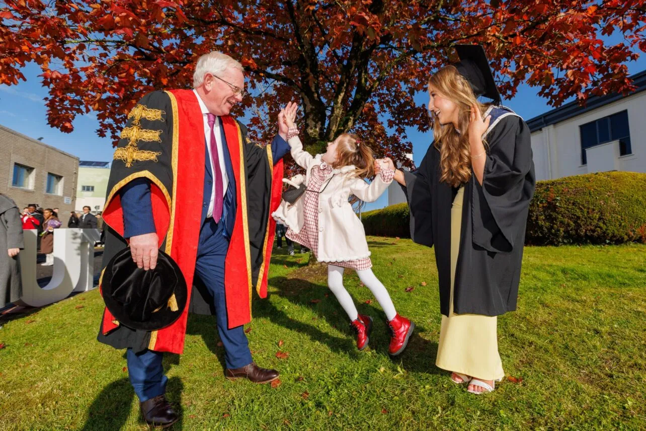 Grace High 5
