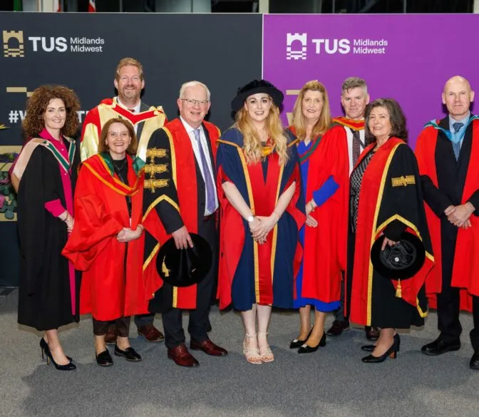 20231031_TUS-Graduations_Athlone-Campus_Tuesday-3pm-Session_2023-10-31-Jeff-Graduations-0254-copy-min