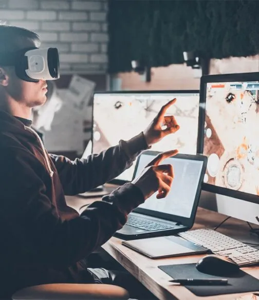 TUS Athlone Software Design with Virtual Reality and Gaming Students